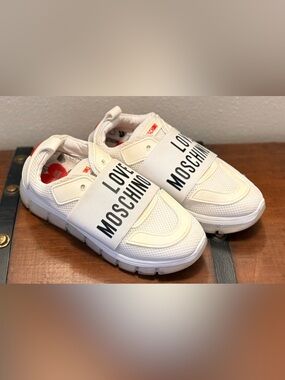 Love Moschino Cream White Logo Strap Sneakers